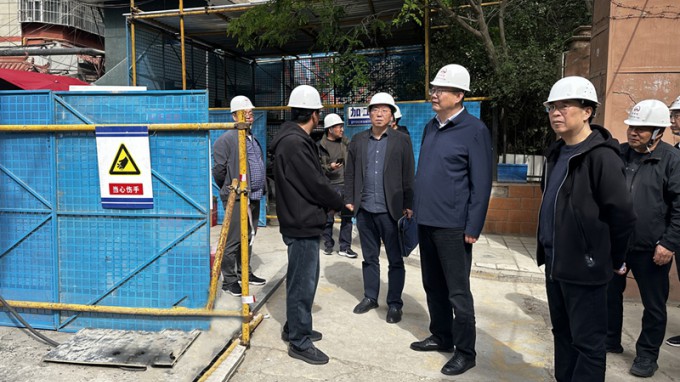 陳一夫到項目現(xiàn)場督導(dǎo)節(jié)前安全生產(chǎn)工作