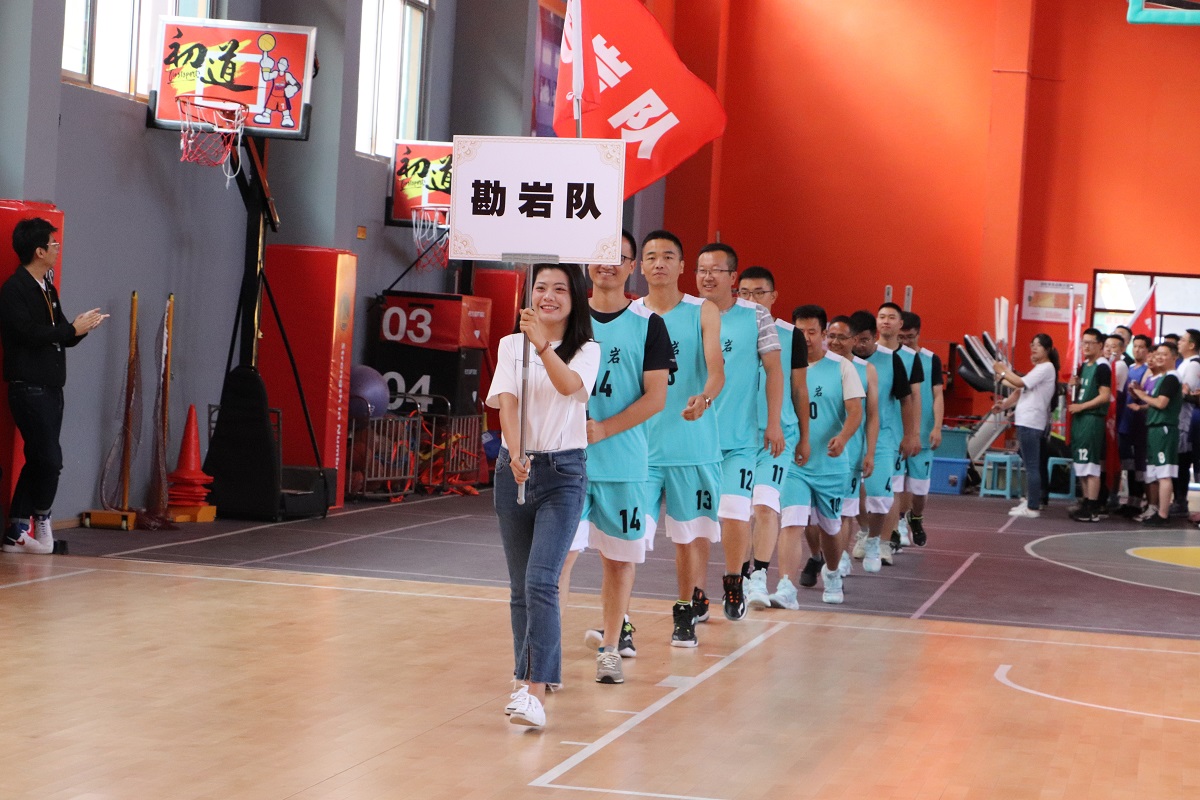 1632619838407034754.jpg 4.jpg